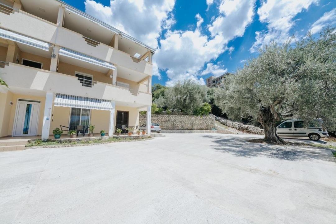 Olive Garden Apartment バール エクステリア 写真